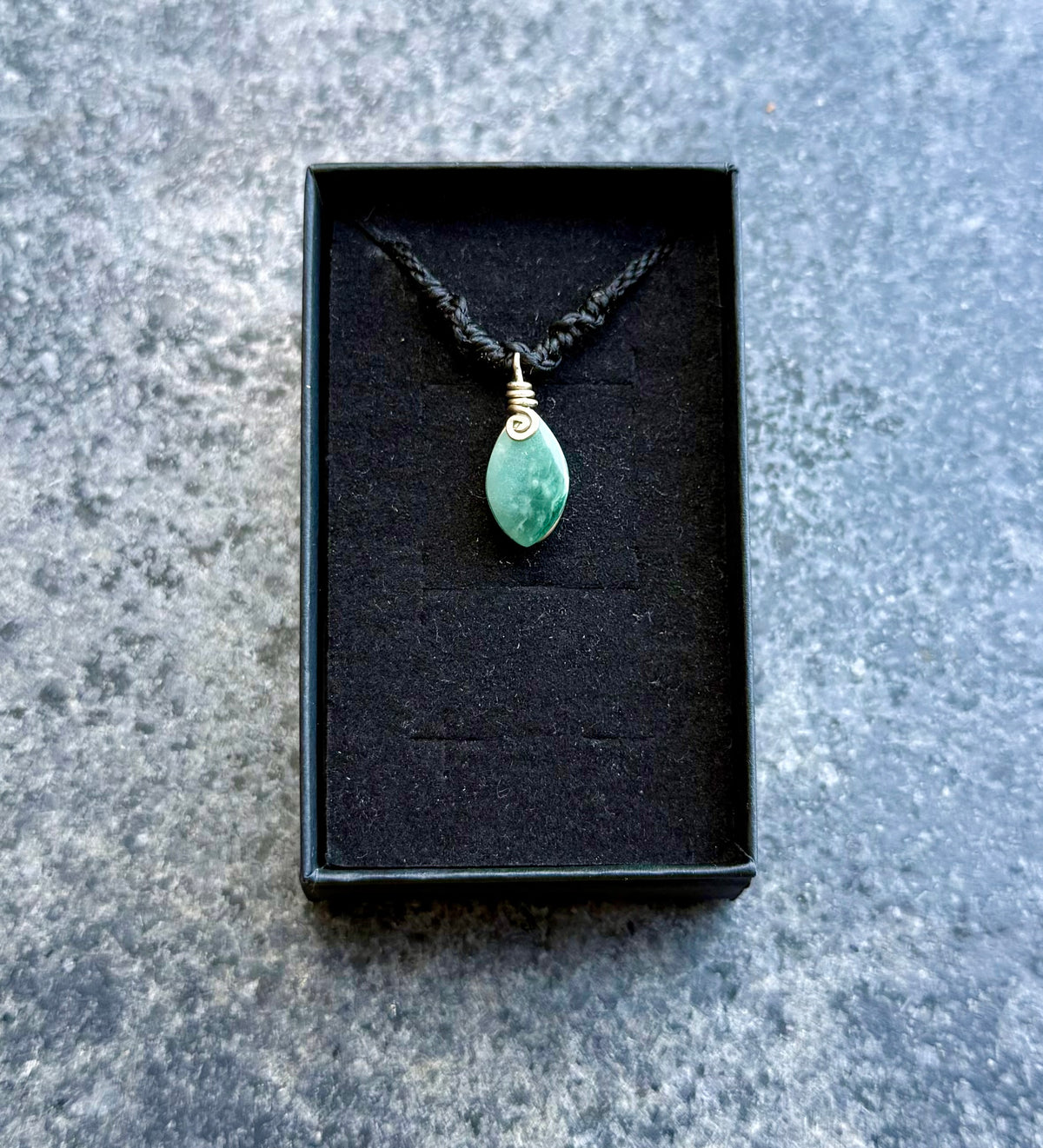 Jade Princesa Amulet