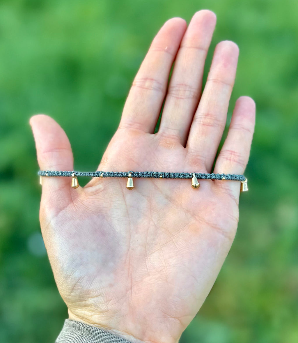 Delicate Drops Choker - Olivine