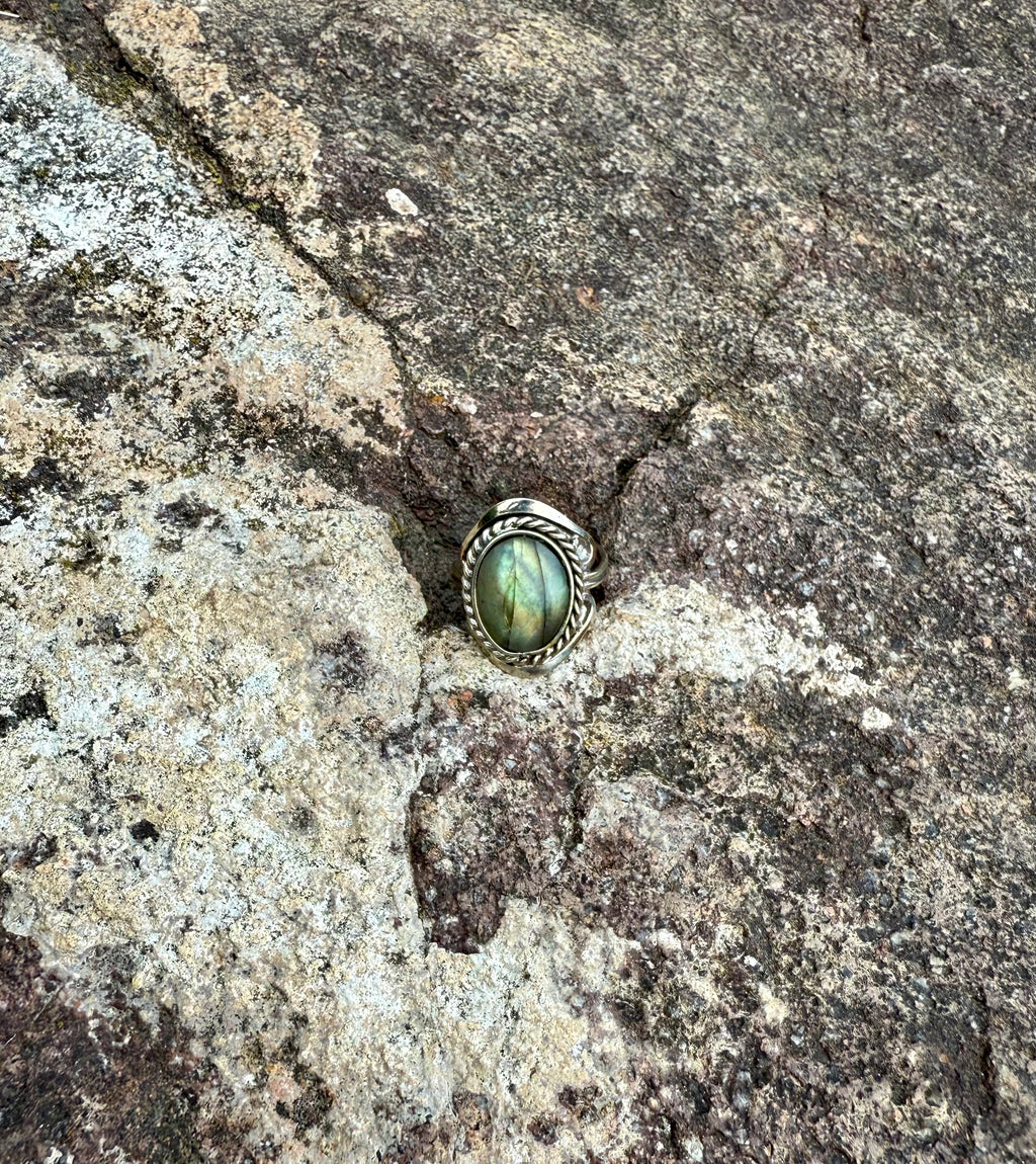 Labradorite Ring