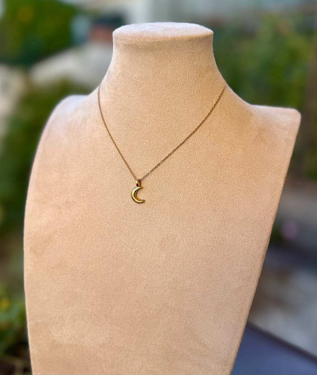 Luna Necklace