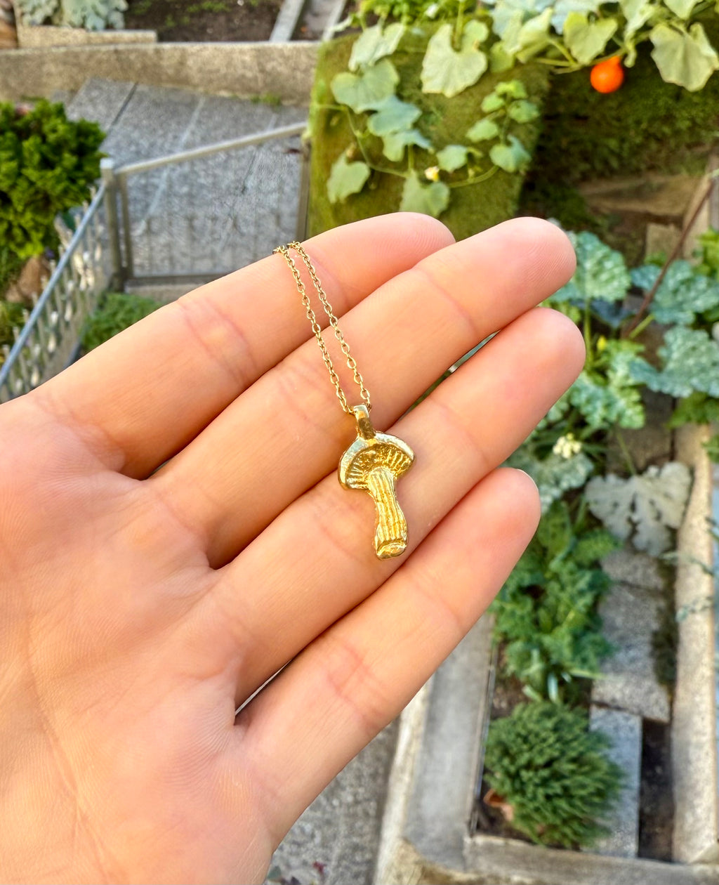 Fungo Necklace