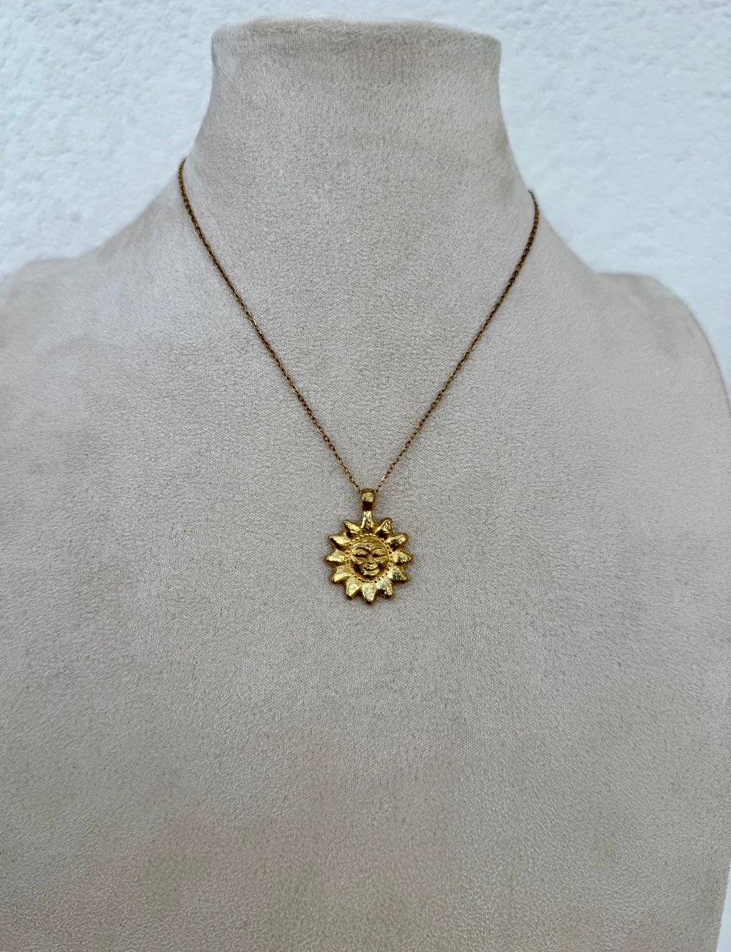 Sol Necklace