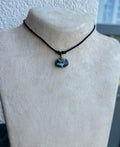 Agate Amulet black & white