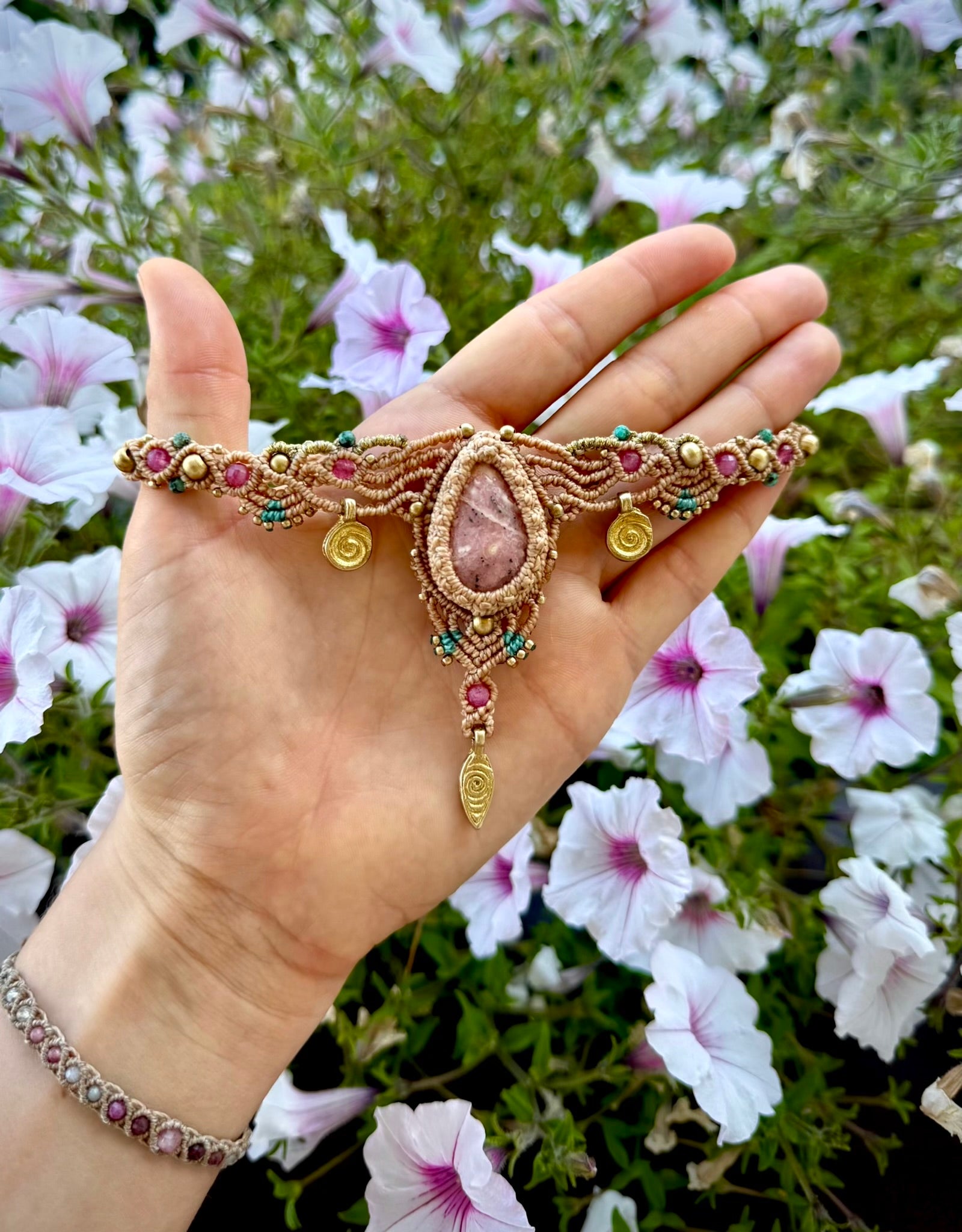 Heart Alchemy Choker